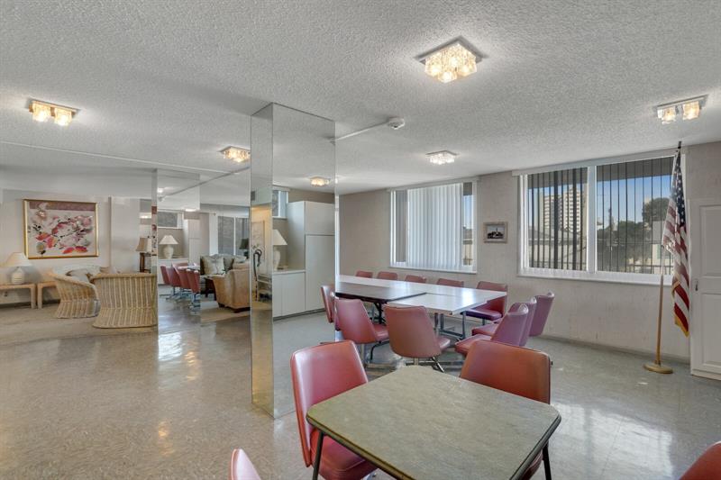 1609 N Riverside Drive Pompano Beach FL 33062