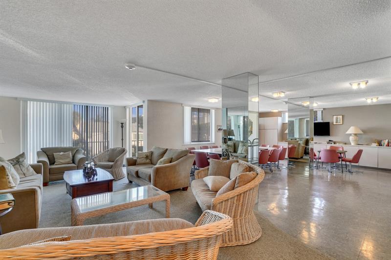 1609 N Riverside Drive Pompano Beach FL 33062