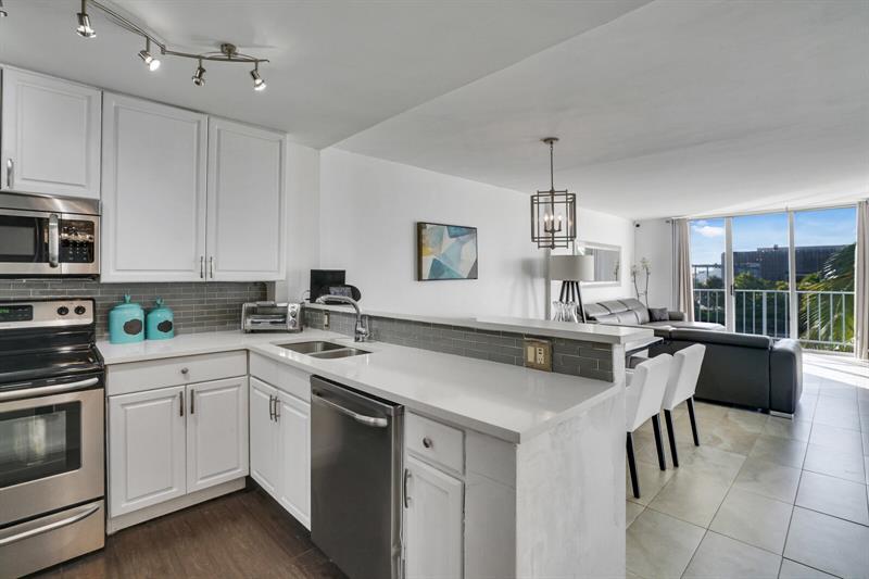 1609 N Riverside Drive Pompano Beach FL 33062