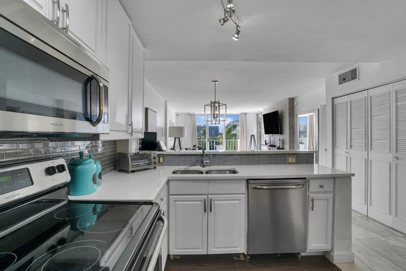 1609 N Riverside Drive Pompano Beach FL 33062