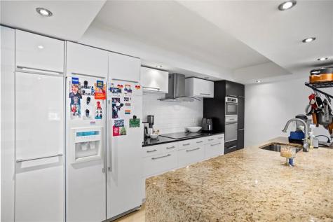 2900 NE 30th Street Fort Lauderdale FL 33306