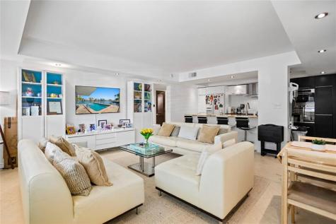 2900 NE 30th Street Fort Lauderdale FL 33306