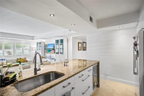 2900 NE 30th Street Fort Lauderdale FL 33306