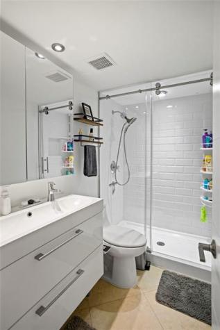 2900 NE 30th Street Fort Lauderdale FL 33306