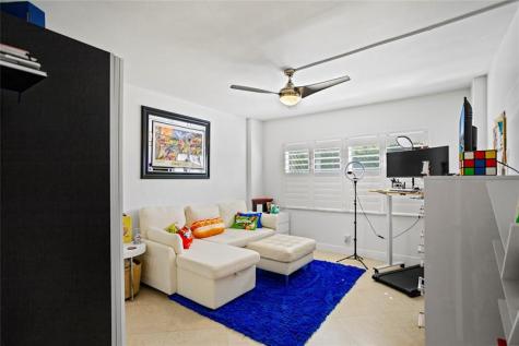 2900 NE 30th Street Fort Lauderdale FL 33306