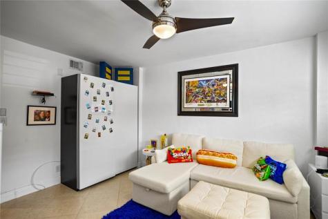 2900 NE 30th Street Fort Lauderdale FL 33306