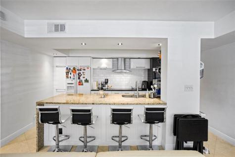 2900 NE 30th Street Fort Lauderdale FL 33306