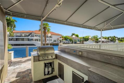 2900 NE 30th Street Fort Lauderdale FL 33306