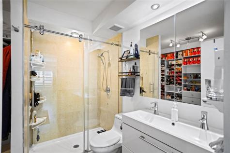 2900 NE 30th Street Fort Lauderdale FL 33306