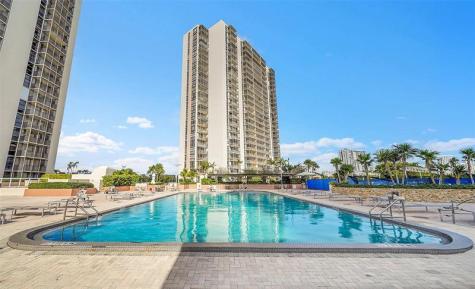20335 W Country Club Drive Aventura FL 33180