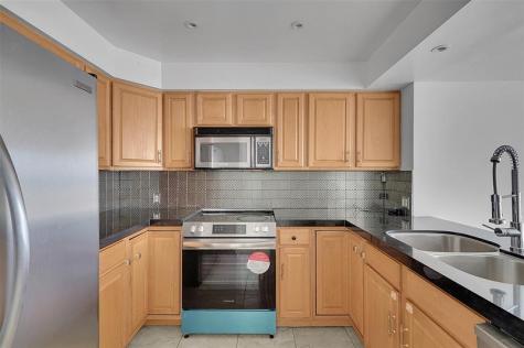 20335 W Country Club Drive Aventura FL 33180