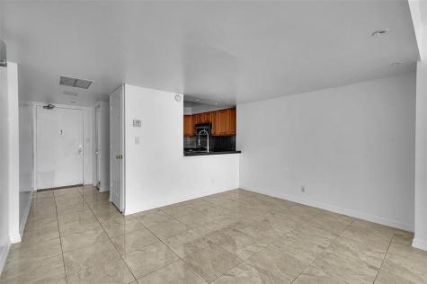 20335 W Country Club Drive Aventura FL 33180