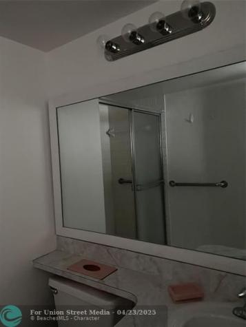 811 S Hollybrook Drive Pembroke Pines FL 33025