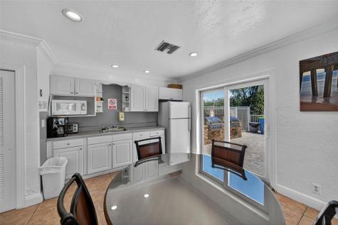 2840 NE 14th Street Pompano Beach FL 33062