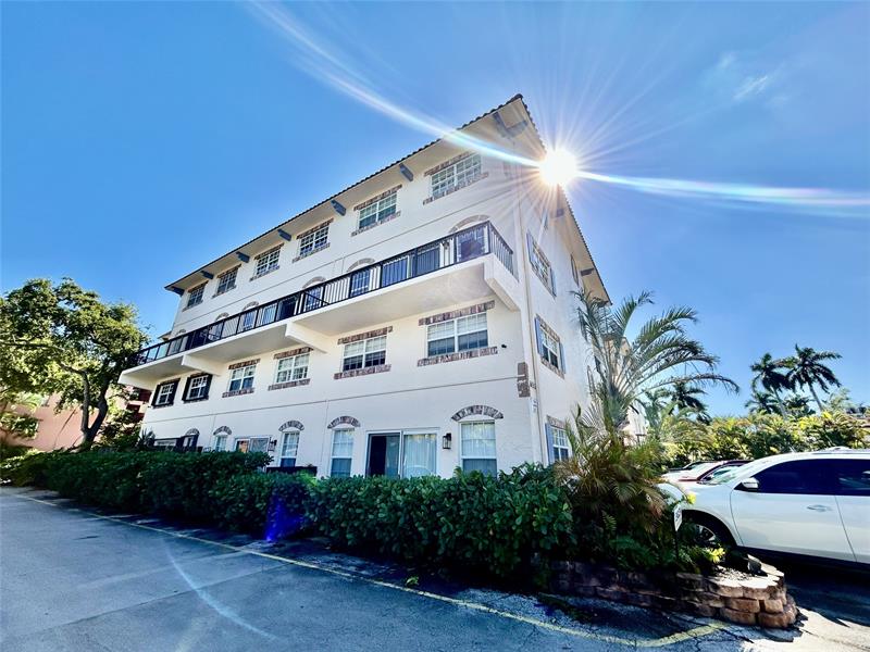 650 Tennis Club Drive Fort Lauderdale FL 33311