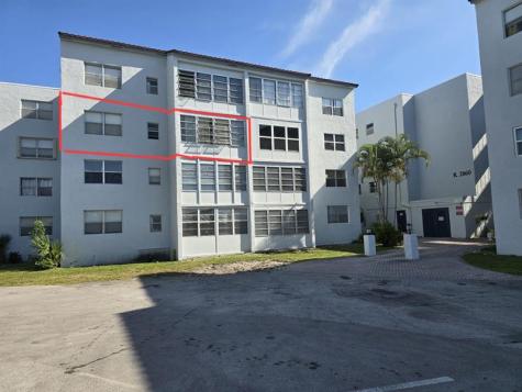 2860 Somerset Drive Fort Lauderdale FL 33311