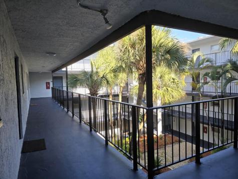 2860 Somerset Drive Fort Lauderdale FL 33311