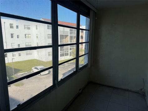 2860 Somerset Drive Fort Lauderdale FL 33311
