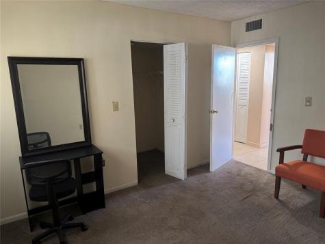 2860 Somerset Drive Fort Lauderdale FL 33311