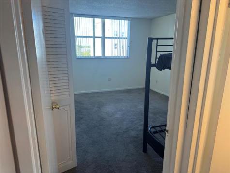 2860 Somerset Drive Fort Lauderdale FL 33311