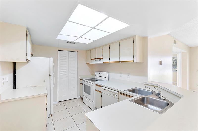 9188 W Atlantic Boulevard Coral Springs FL 33071