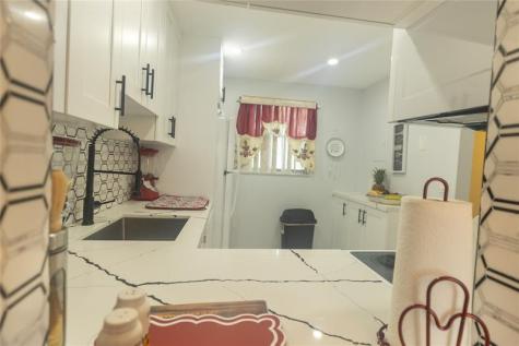 3140 Holiday Springs Boulevard Margate FL 33063