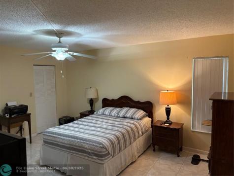 3571 Inverrary Drive Lauderhill FL 33319