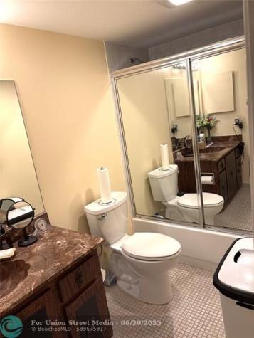 3571 Inverrary Drive Lauderhill FL 33319