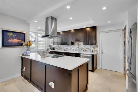 1401 S Ocean Drive Hollywood FL 33019