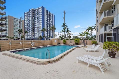 1401 S Ocean Drive Hollywood FL 33019