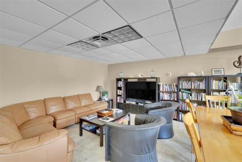 1401 S Ocean Drive Hollywood FL 33019