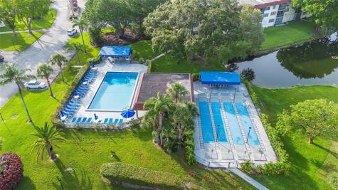 8941 S Hollybrook Boulevard Pembroke Pines FL 33025