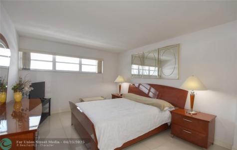 1012 N Ocean Boulevard Pompano Beach FL 33062