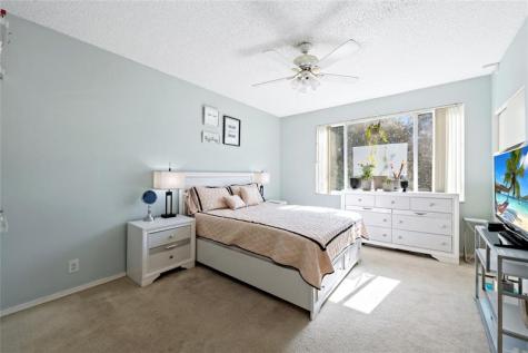 11000 Middle Golf Court Tamarac FL 33321