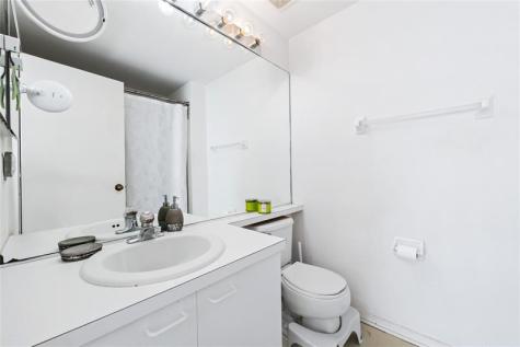 11000 Middle Golf Court Tamarac FL 33321