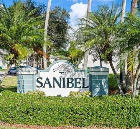 11000 Middle Golf Court Tamarac FL 33321