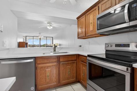 6239 Coral Lake Drive Margate FL 33063