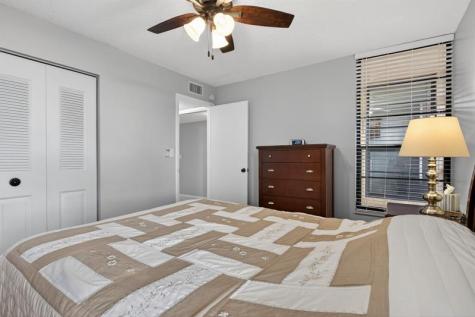 6239 Coral Lake Drive Margate FL 33063