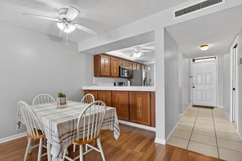 6239 Coral Lake Drive Margate FL 33063