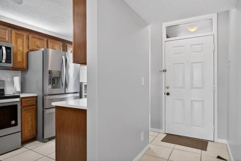 6239 Coral Lake Drive Margate FL 33063