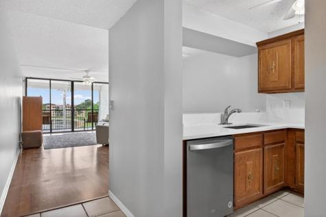6239 Coral Lake Drive Margate FL 33063
