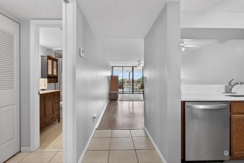 6239 Coral Lake Drive Margate FL 33063