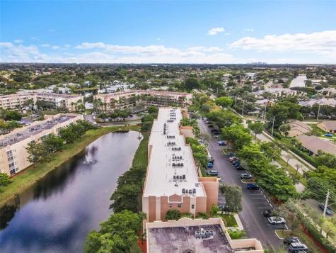 9537 Weldon Circle Fort Lauderdale FL 33321