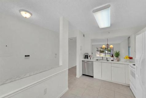 9537 Weldon Circle Fort Lauderdale FL 33321