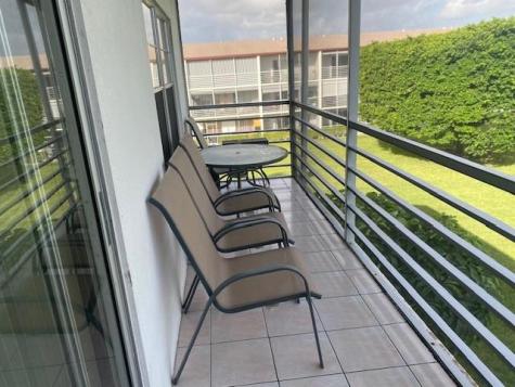 117 Brighton C Boca Raton FL 33434