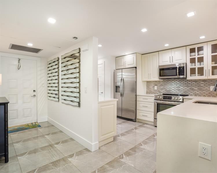 3510 Oaks Way Pompano Beach FL 33069