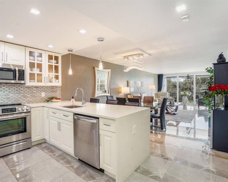 3510 Oaks Way Pompano Beach FL 33069