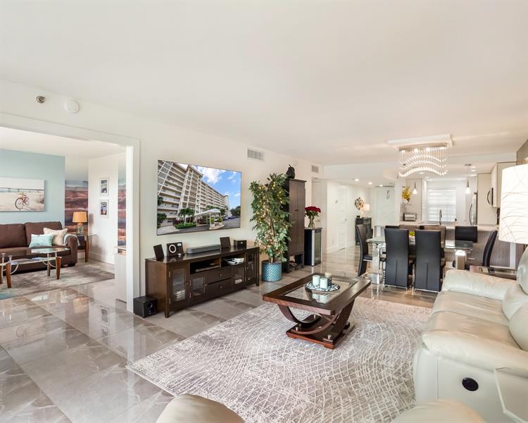 3510 Oaks Way Pompano Beach FL 33069