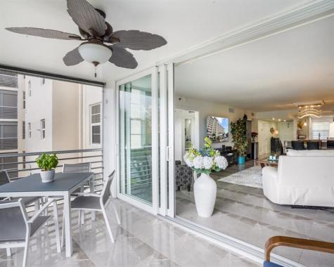 3510 Oaks Way Pompano Beach FL 33069
