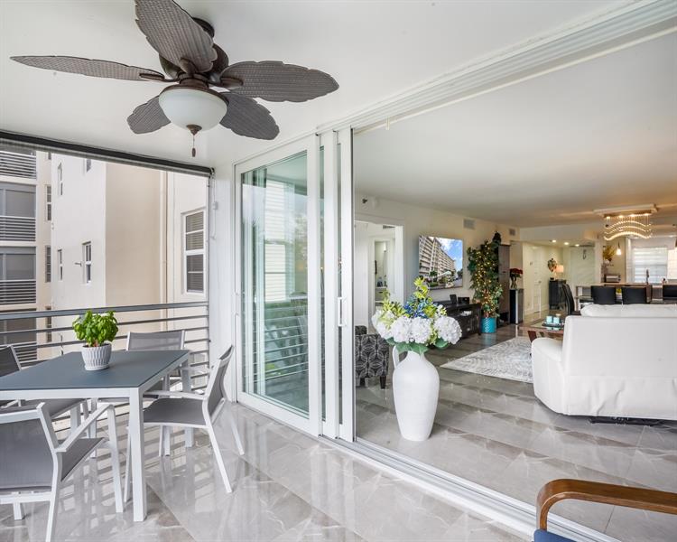 3510 Oaks Way Pompano Beach FL 33069